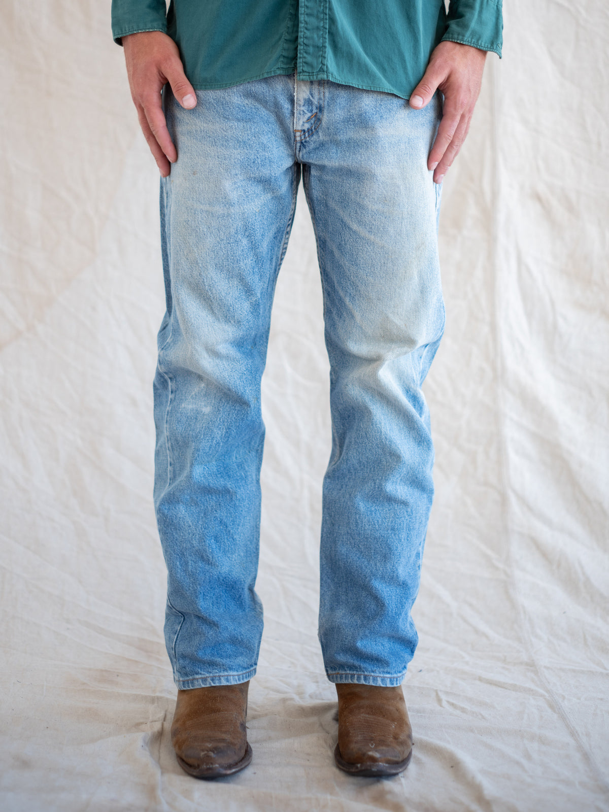 1990’s Levi’s 505s Straight Leg with a Dirt Wash 33W